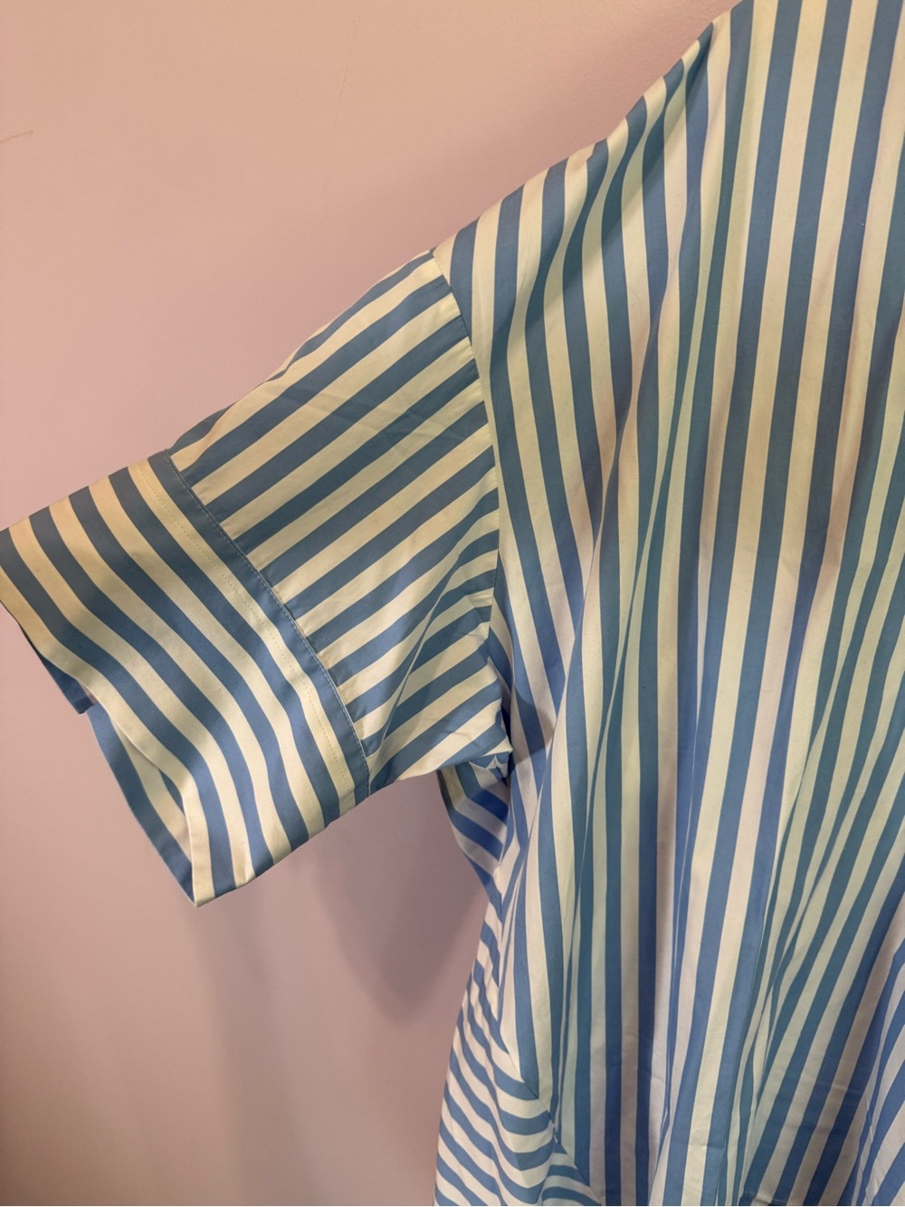 Banana Republic Blue and White Striped Very Oversized Popover Top NWOT Size M - Picture 9 of 9